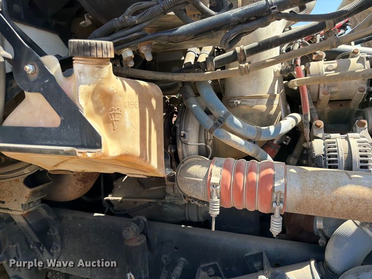 image for item FK0165 2007 Sterling A9500 Series semi truck