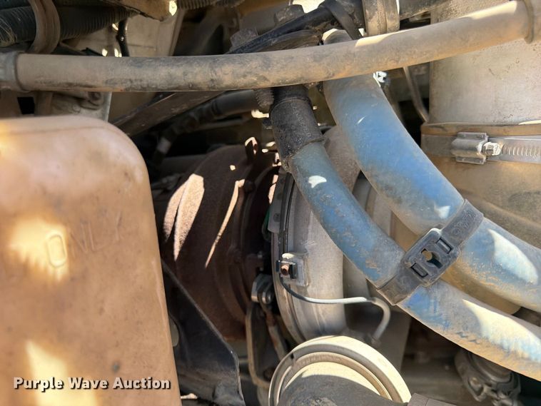 image for item FK0165 2007 Sterling A9500 Series semi truck