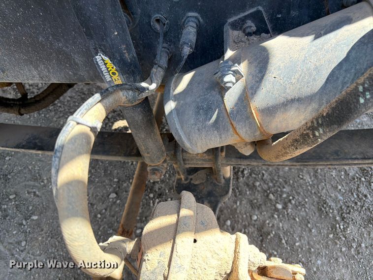 image for item FK0165 2007 Sterling A9500 Series semi truck