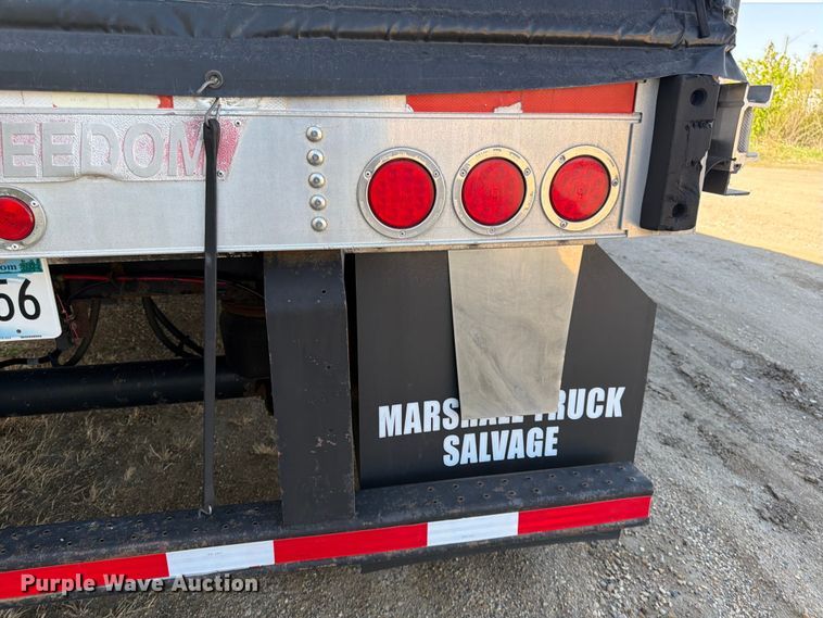 image for item FK0167 2005 Great Dane Trailers GPLWSAR-248-103 side curtain trailer
