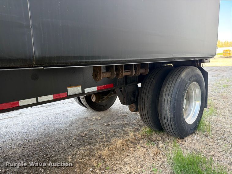 image for item FK0167 2005 Great Dane Trailers GPLWSAR-248-103 side curtain trailer