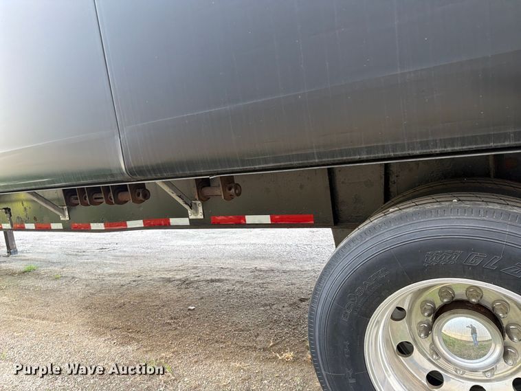 image for item FK0167 2005 Great Dane Trailers GPLWSAR-248-103 side curtain trailer