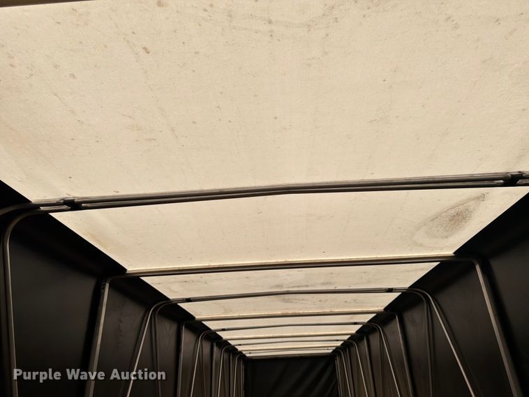 image for item FK0167 2005 Great Dane Trailers GPLWSAR-248-103 side curtain trailer