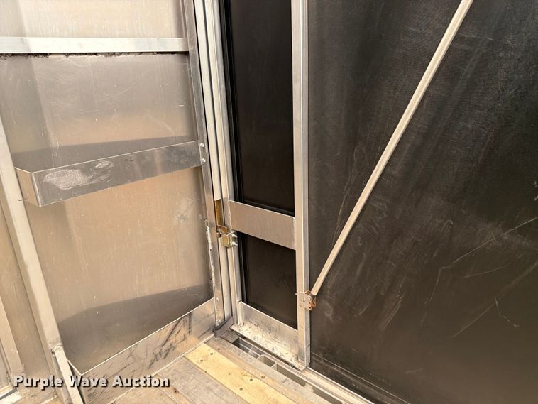 image for item FK0167 2005 Great Dane Trailers GPLWSAR-248-103 side curtain trailer
