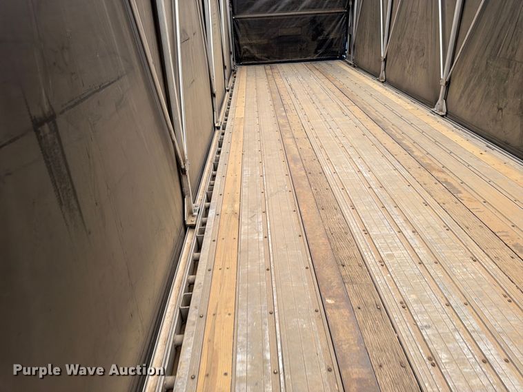 image for item FK0167 2005 Great Dane Trailers GPLWSAR-248-103 side curtain trailer