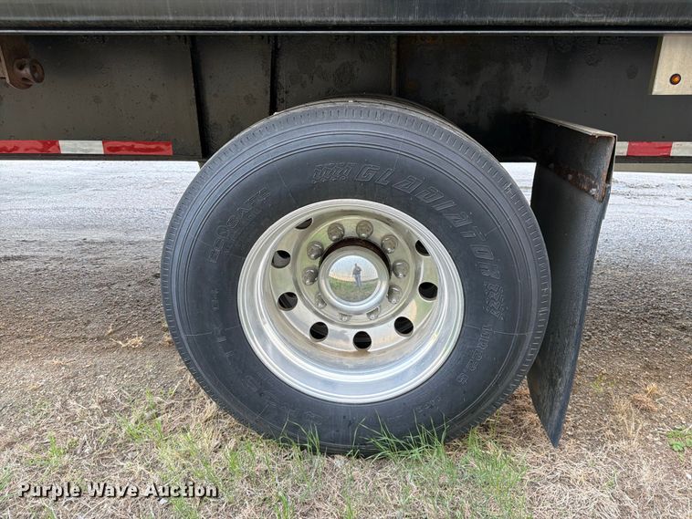 image for item FK0167 2005 Great Dane Trailers GPLWSAR-248-103 side curtain trailer