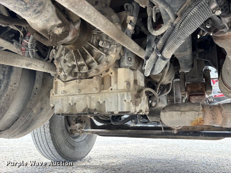 image for item FK1430 2014 Kenworth T370 fuel truck