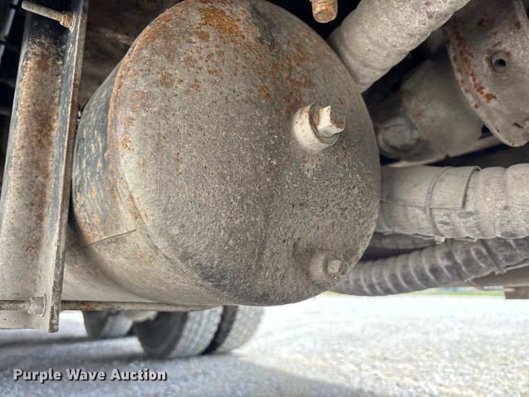 image for item FK1430 2014 Kenworth T370 fuel truck