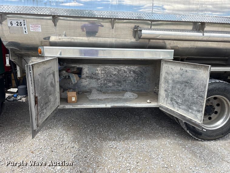 image for item FK1430 2014 Kenworth T370 fuel truck