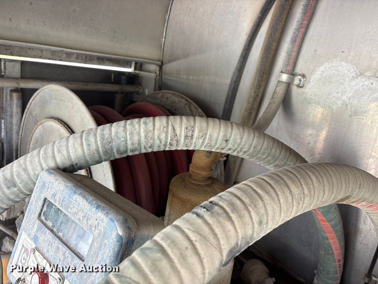 image for item FK1430 2014 Kenworth T370 fuel truck