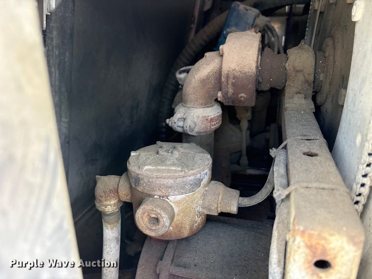 image for item FK1430 2014 Kenworth T370 fuel truck