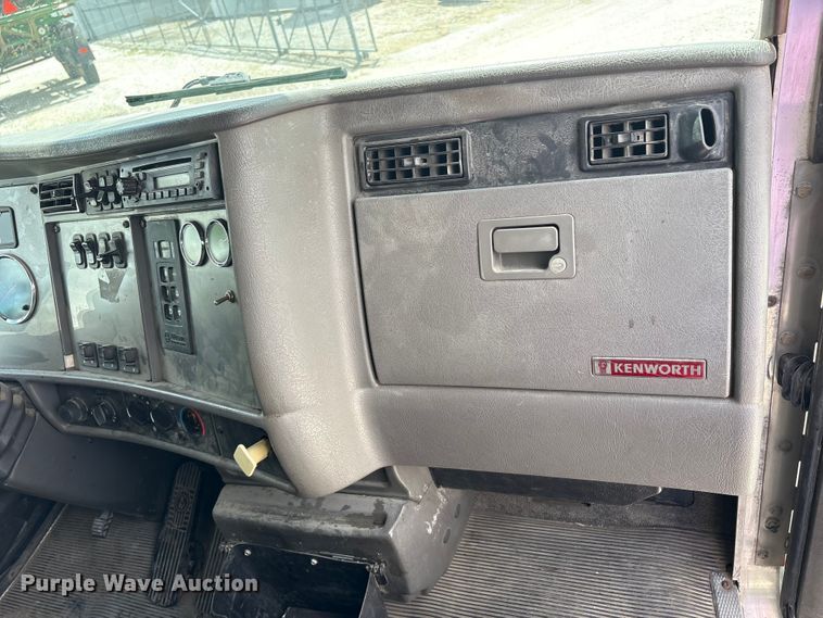 image for item FK1430 2014 Kenworth T370 fuel truck