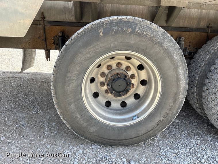 image for item FK1430 2014 Kenworth T370 fuel truck