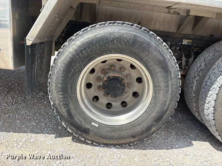 image for item FK1430 2014 Kenworth T370 fuel truck