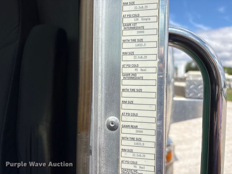 image for item FK1430 2014 Kenworth T370 fuel truck