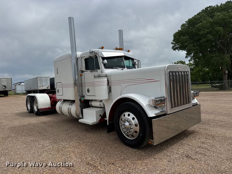 image for item MX9251 2000 Peterbilt 379 semi truck