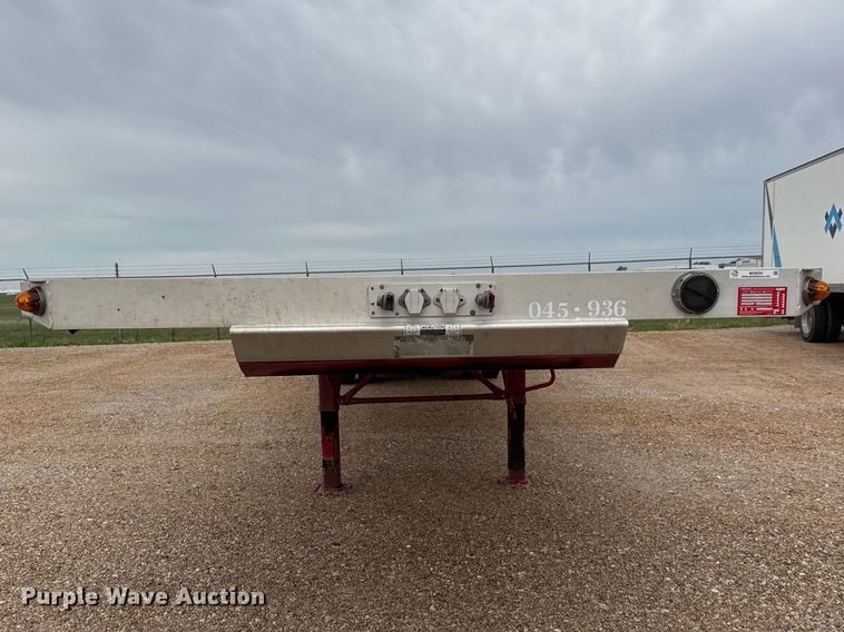 image for item MX9254 2016 Fontaine HCR5212WSA flatbed trailer