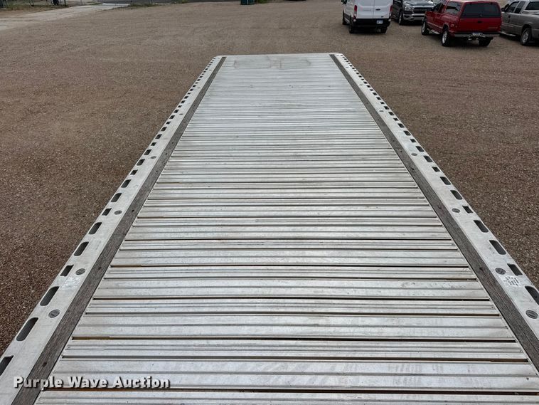 image for item MX9254 2016 Fontaine HCR5212WSA flatbed trailer