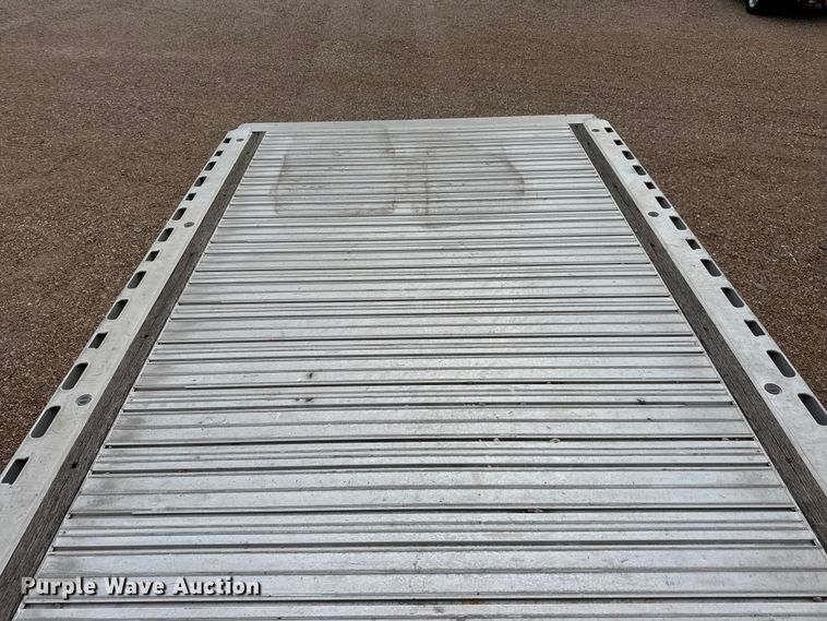 image for item MX9254 2016 Fontaine HCR5212WSA flatbed trailer