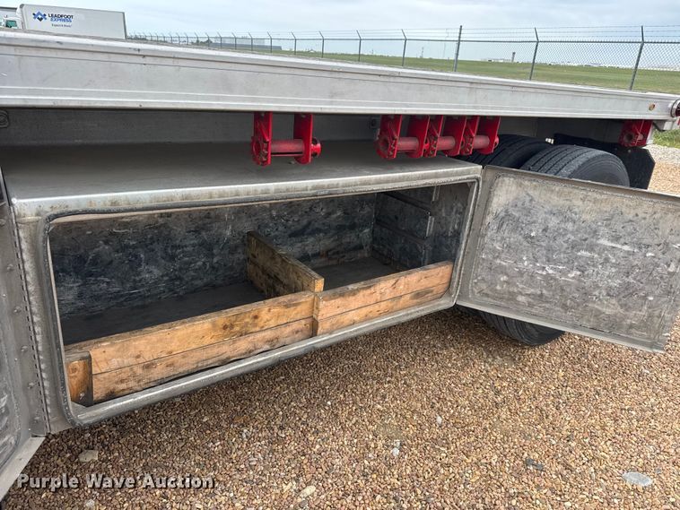 image for item MX9254 2016 Fontaine HCR5212WSA flatbed trailer