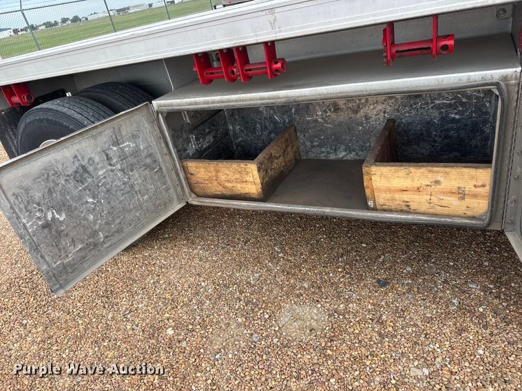 image for item MX9254 2016 Fontaine HCR5212WSA flatbed trailer