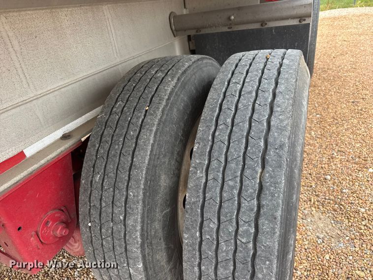 image for item MX9254 2016 Fontaine HCR5212WSA flatbed trailer