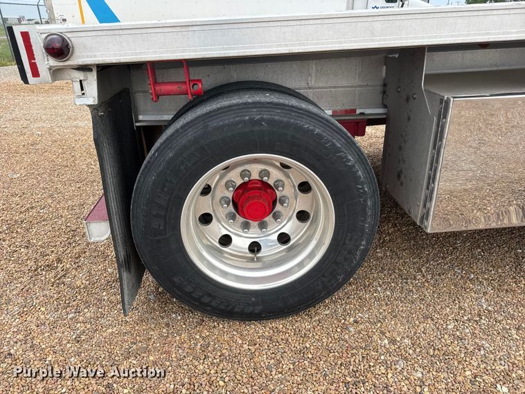 image for item MX9254 2016 Fontaine HCR5212WSA flatbed trailer