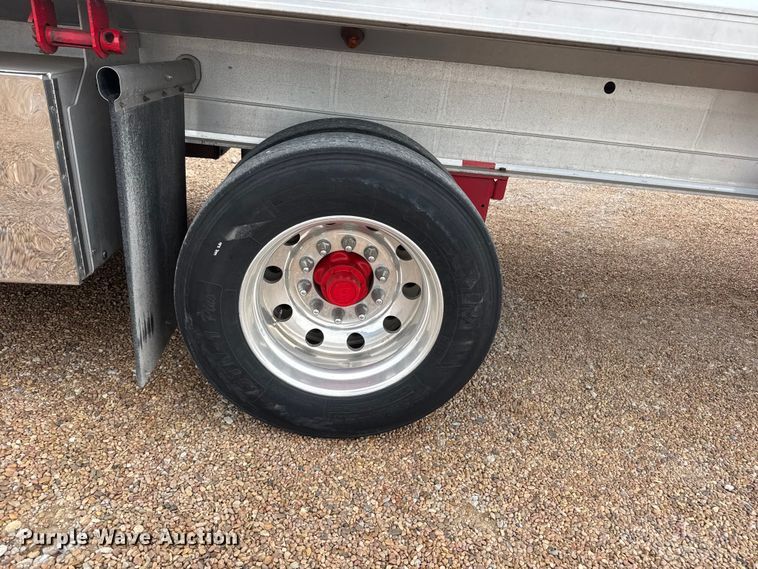 image for item MX9254 2016 Fontaine HCR5212WSA flatbed trailer