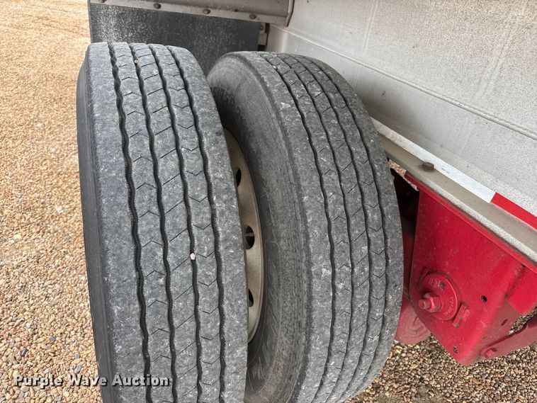 image for item MX9254 2016 Fontaine HCR5212WSA flatbed trailer