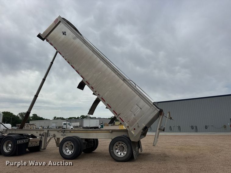 image for item MX9255 2021 Trailstar end dump trailer