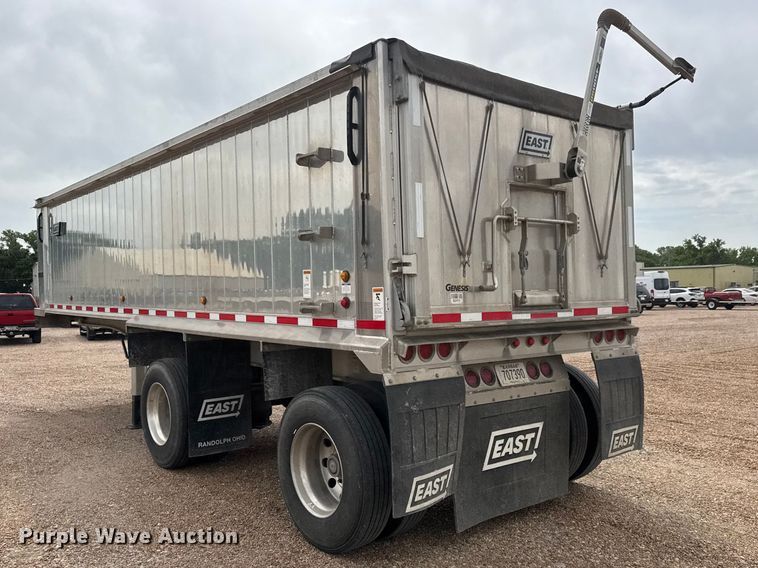 image for item MX9256 2023 East end dump trailer