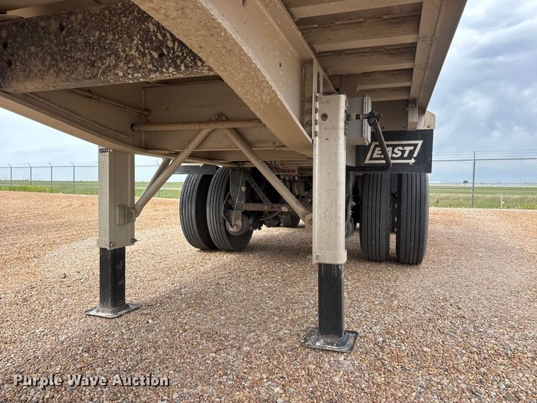 image for item MX9256 2023 East end dump trailer