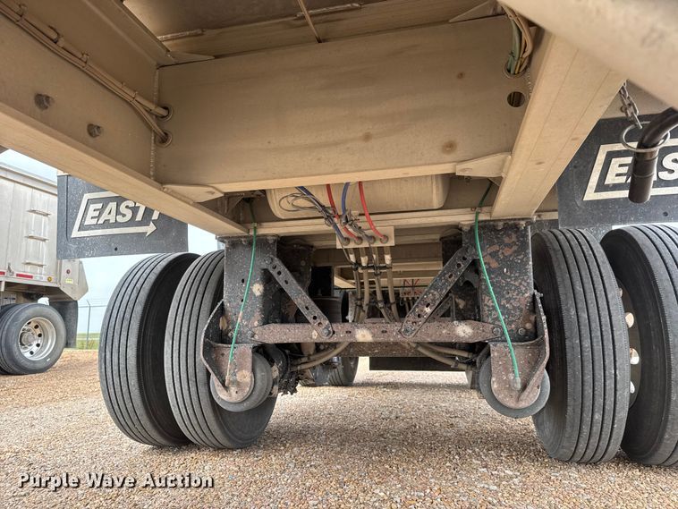 image for item MX9256 2023 East end dump trailer