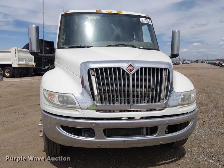image for item YA1265 2022 International MV607 rollback truck
