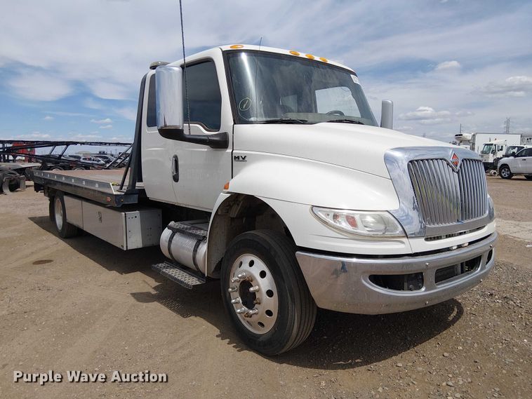 image for item YA1265 2022 International MV607 rollback truck