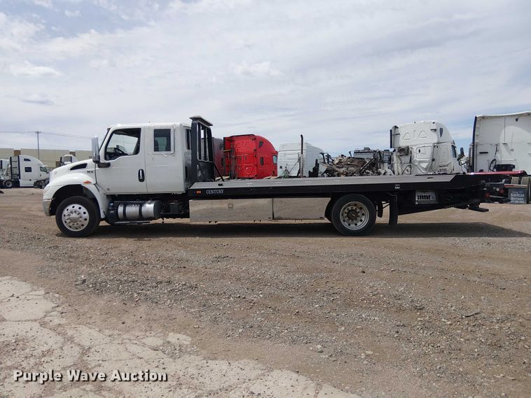 image for item YA1265 2022 International MV607 rollback truck