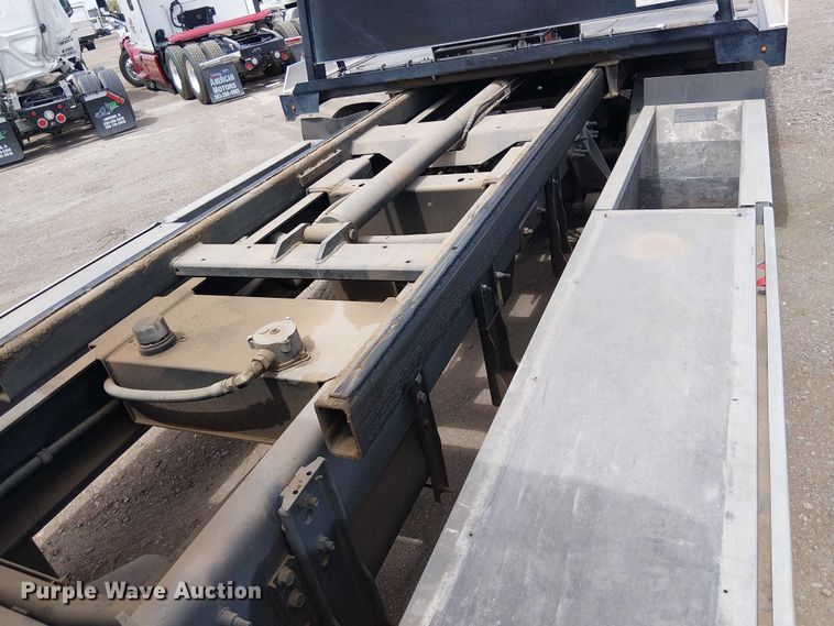 image for item YA1265 2022 International MV607 rollback truck