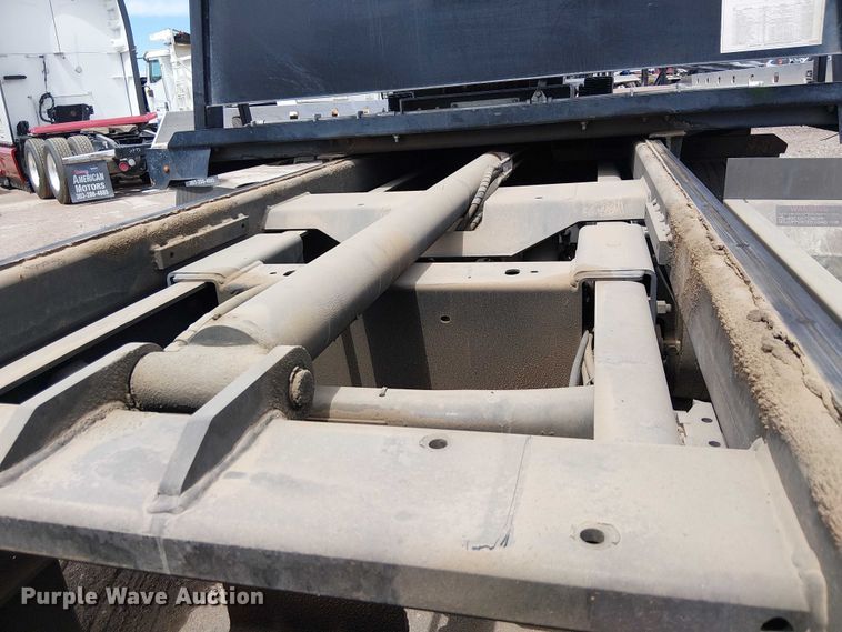 image for item YA1265 2022 International MV607 rollback truck