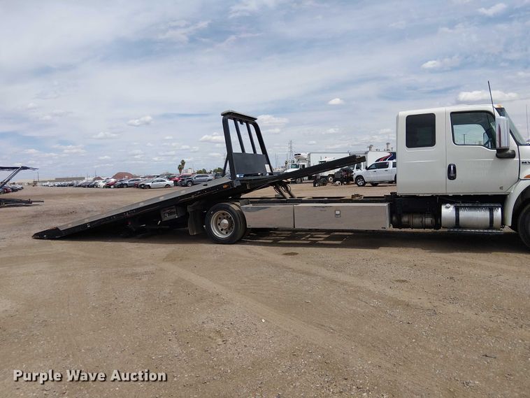 image for item YA1265 2022 International MV607 rollback truck