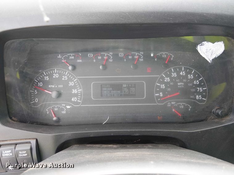 image for item YA1265 2022 International MV607 rollback truck