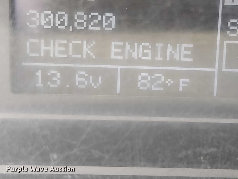 image for item YA1265 2022 International MV607 rollback truck