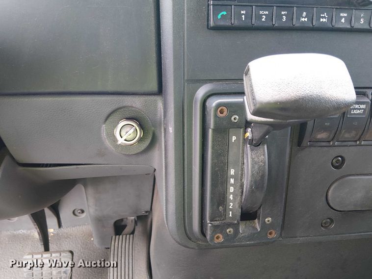 image for item YA1265 2022 International MV607 rollback truck