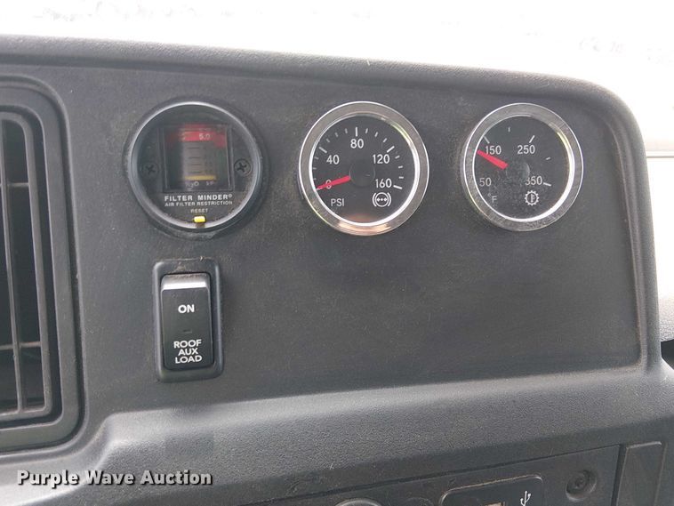 image for item YA1265 2022 International MV607 rollback truck