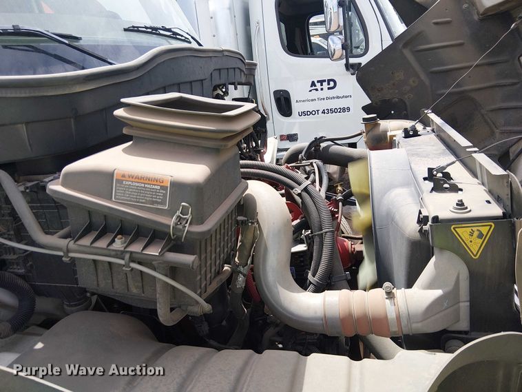 image for item YA1265 2022 International MV607 rollback truck