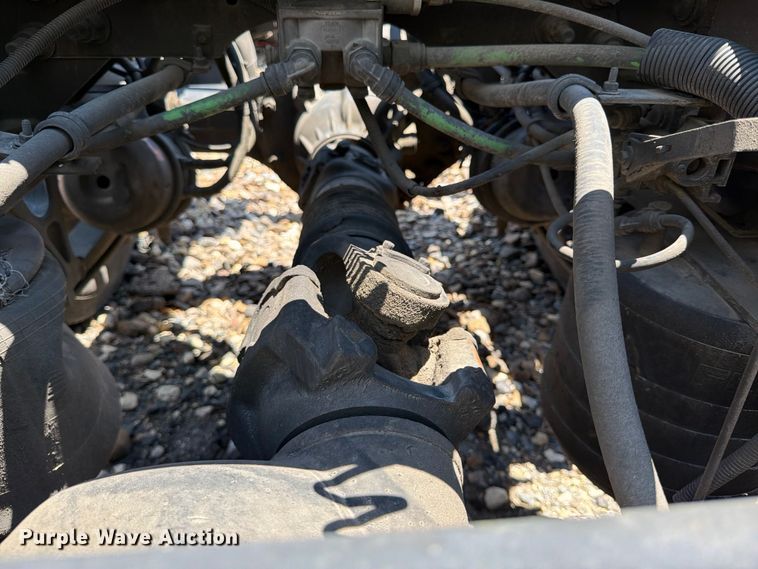image for item YA1395 2016 International ProStar Plus semi truck