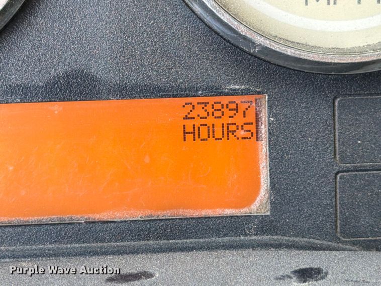image for item YA1395 2016 International ProStar Plus semi truck