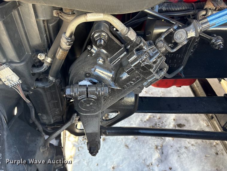 image for item YA1668 2019 International LT625 semi truck