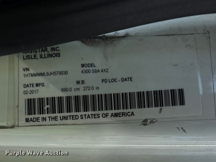 image for item YA1921 2018 International 4300 box truck