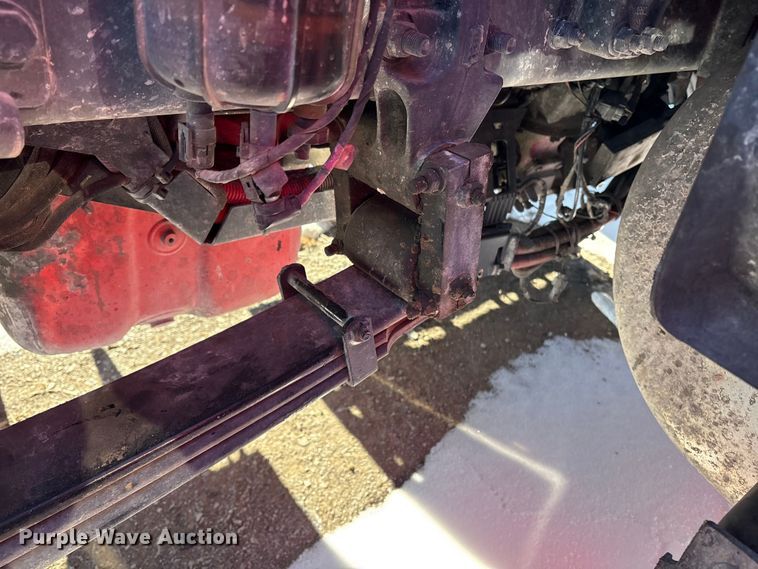 image for item YA2179 2021 Peterbilt 567 roll-off container truck
