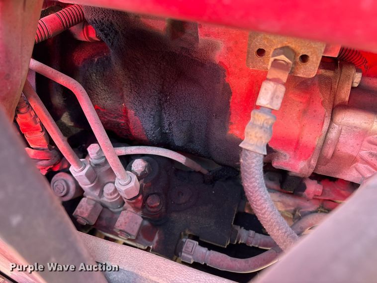 image for item YA2179 2021 Peterbilt 567 roll-off container truck